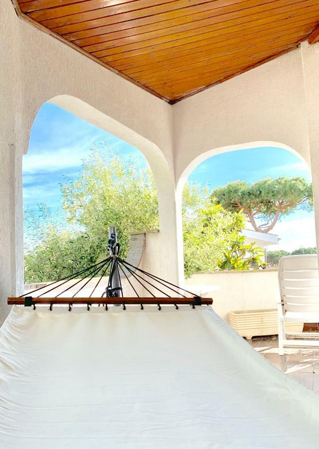 Santa Beach House Санта-Маринелла Екстер'єр фото